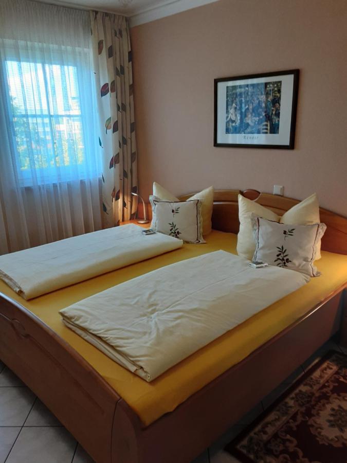Europa Residenz Deluxe 307 Mit Einem Schlafzimmer, 2 Balkone, Doppelstellplatz, Zwei Baeder Bad Füssing
