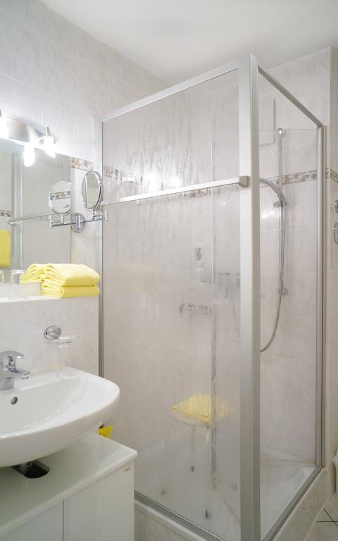 Apartment Kursuiten In Der Europa Residenz *